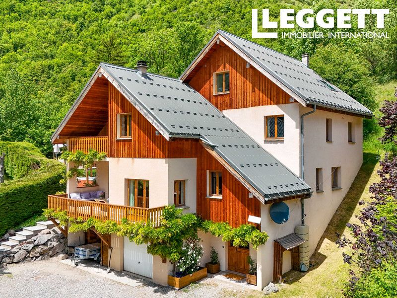 Property photo 1 of 10