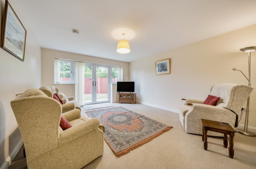 Property photo 2 of 18 1342568-17-68A85F243491d