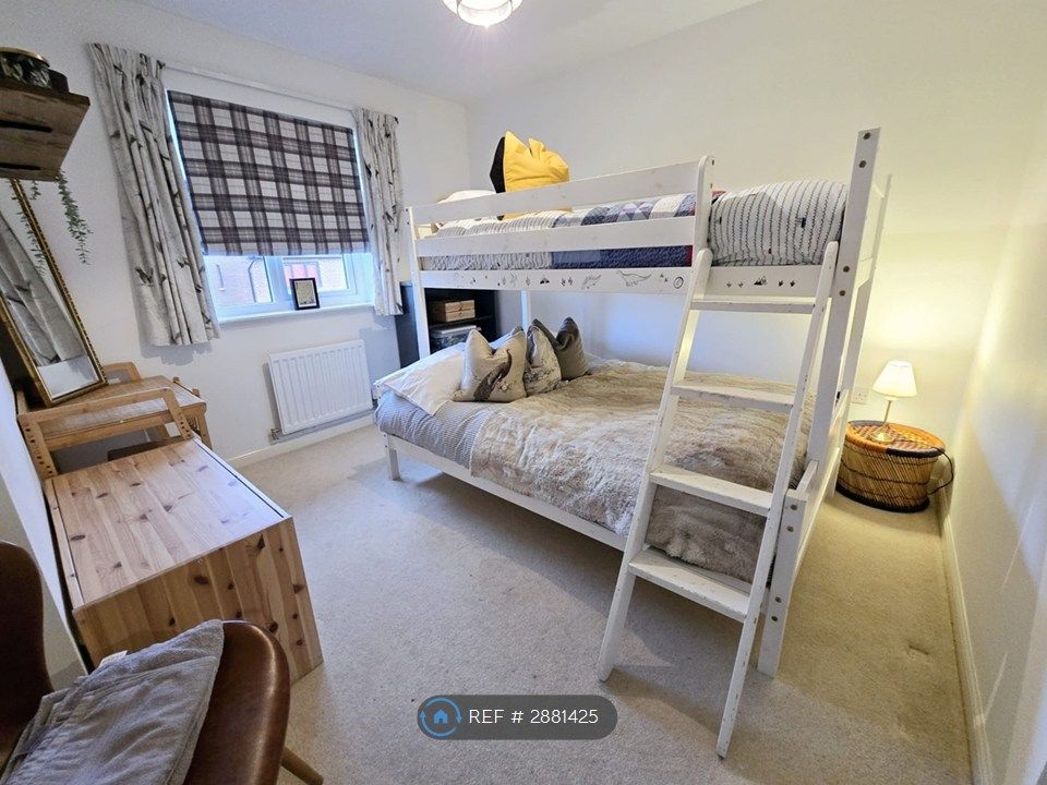 Property photo 3 of 26