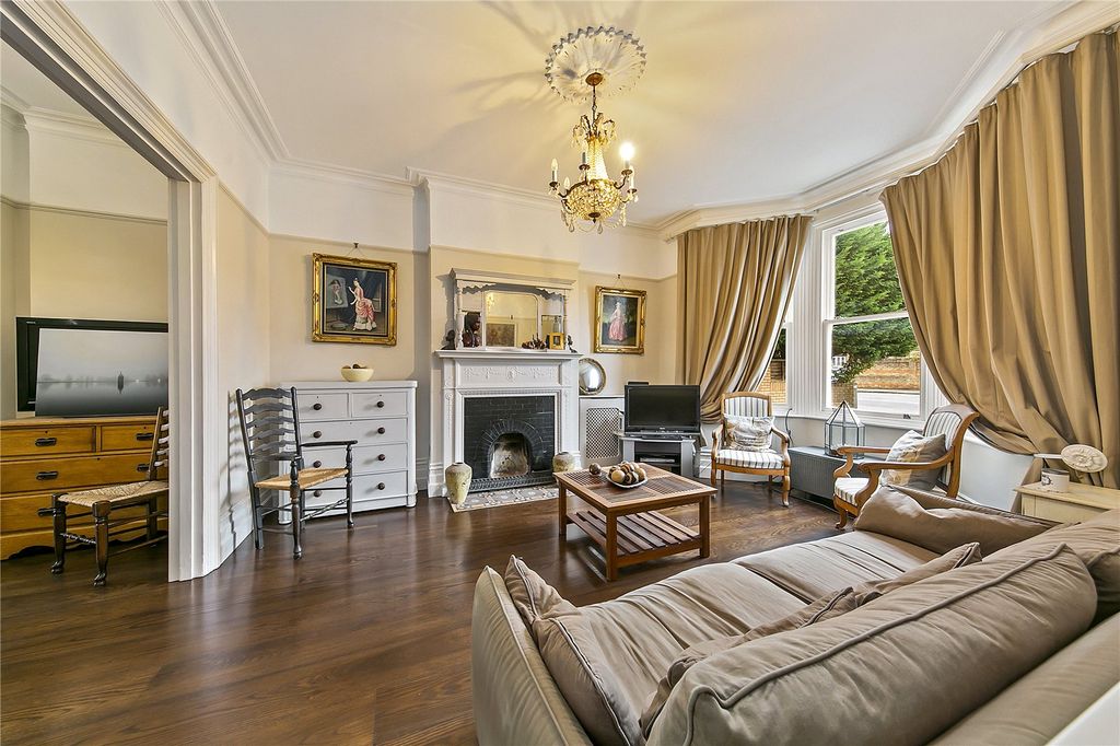 Property photo 2 of 39 Picture No. 04