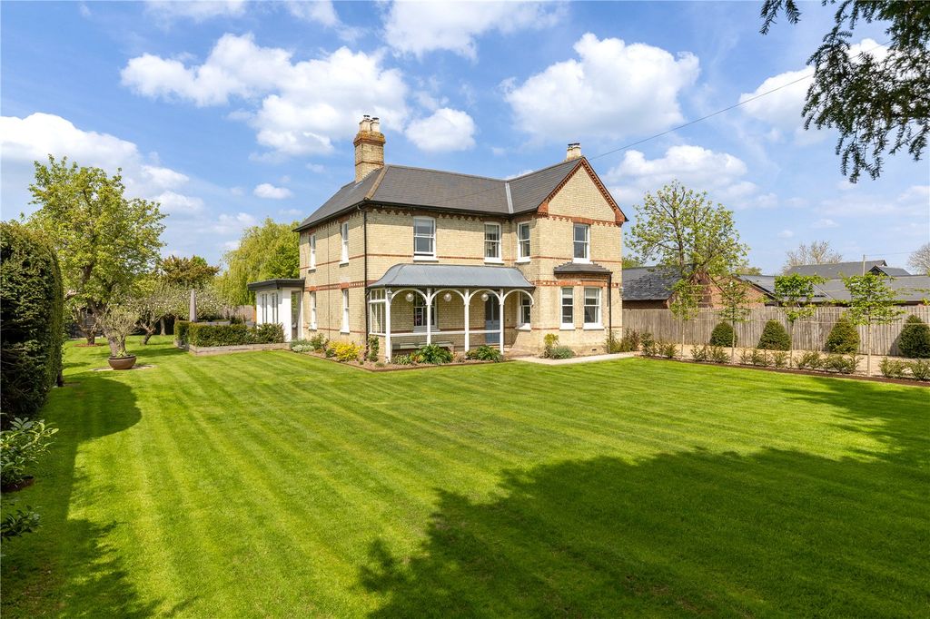 Property photo 1 of 22 Picture No. 06