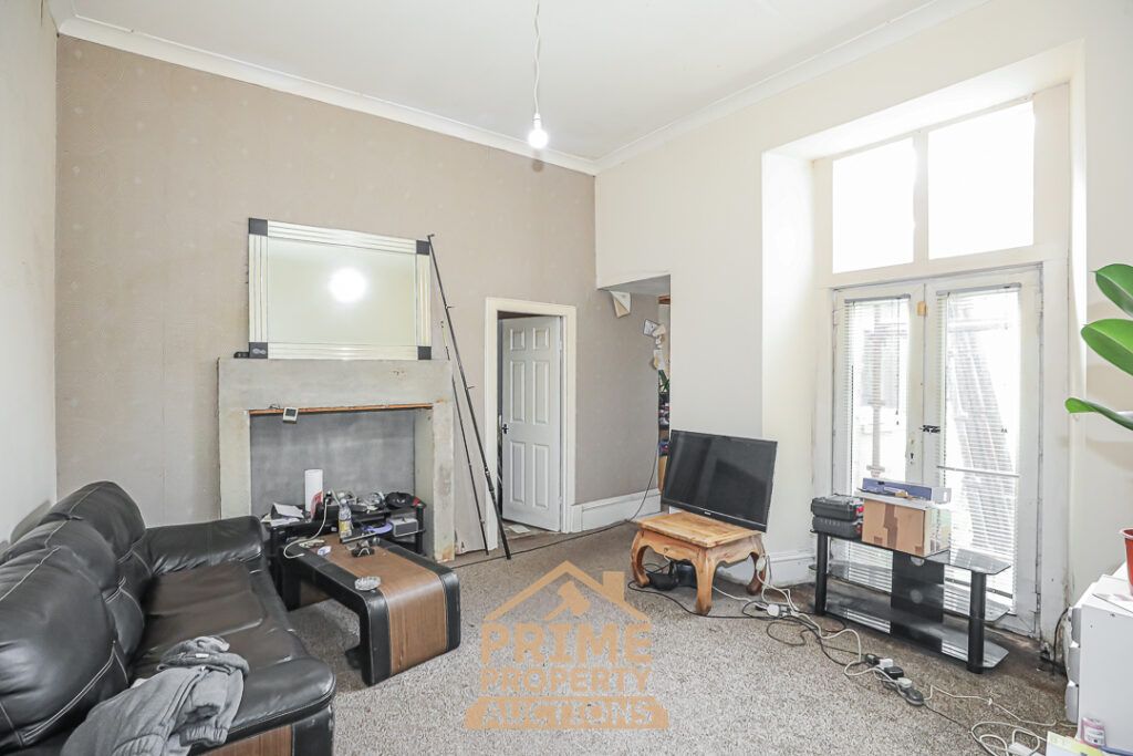 Property photo 3 of 37