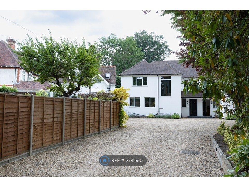 Property photo 2 of 23 Driveway