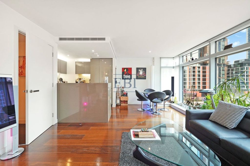 Property photo 3 of 16 Picture No. 14