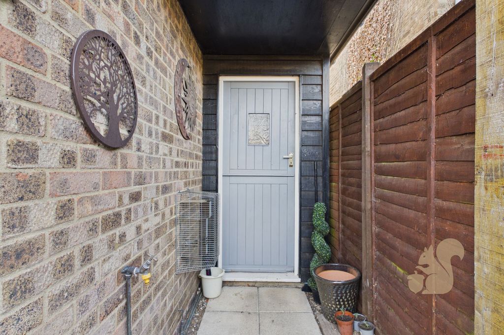 Property photo 3 of 22