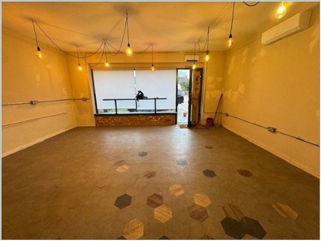 Property photo 3 of 4