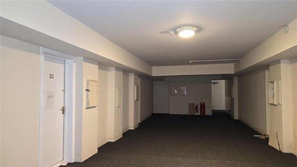 Property photo 2 of 11 Picture No. 02