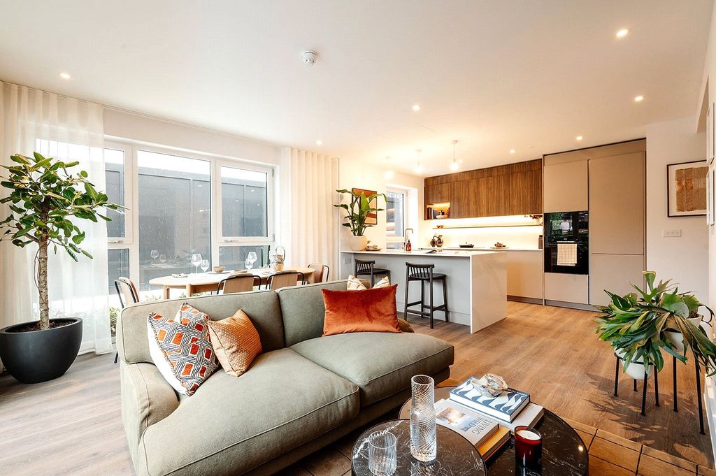Property photo 1 of 16 Show Home Reception