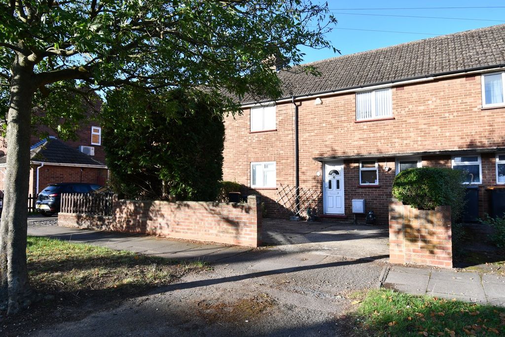 Property photo 1 of 16
