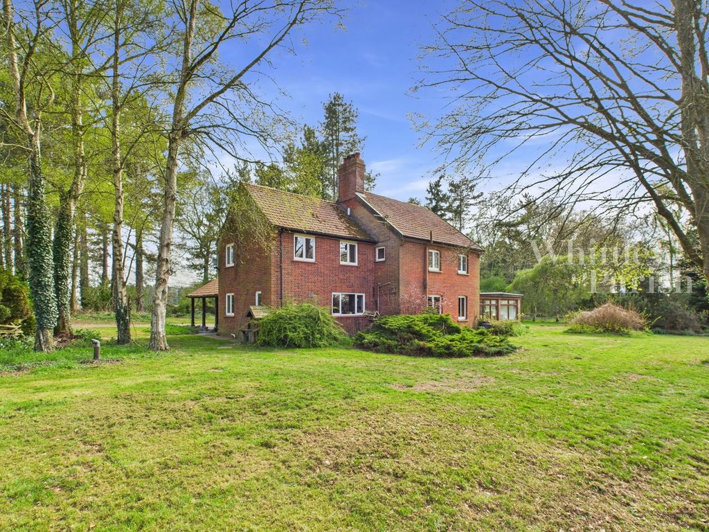 Property photo 1 of 31