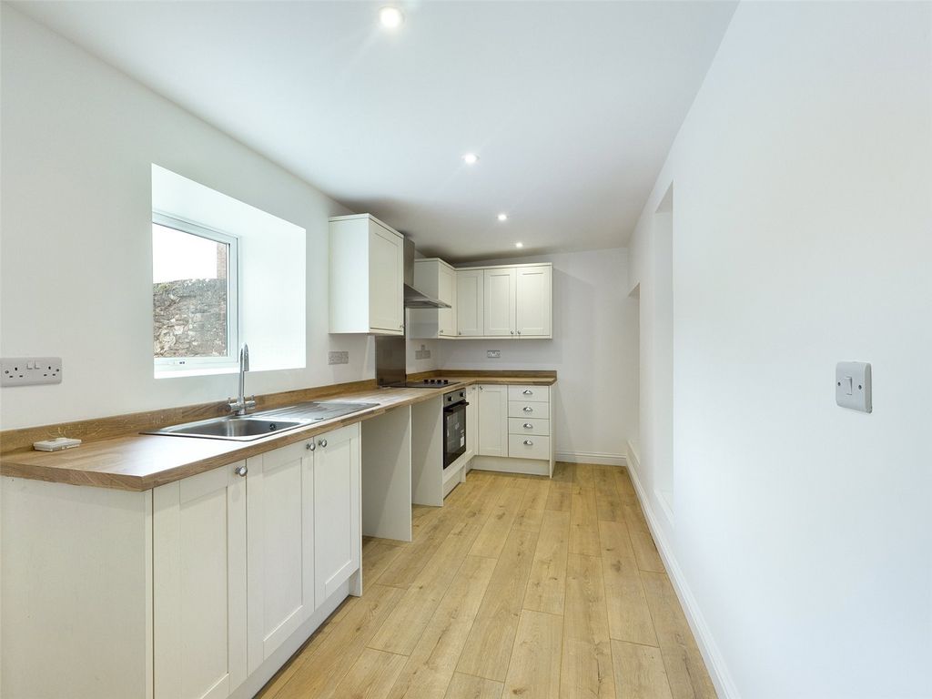 Property photo 2 of 13 Picture No. 03