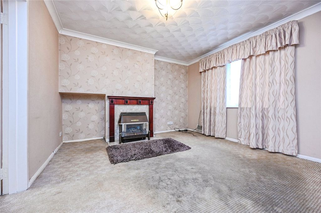 Property photo 2 of 19 Photo