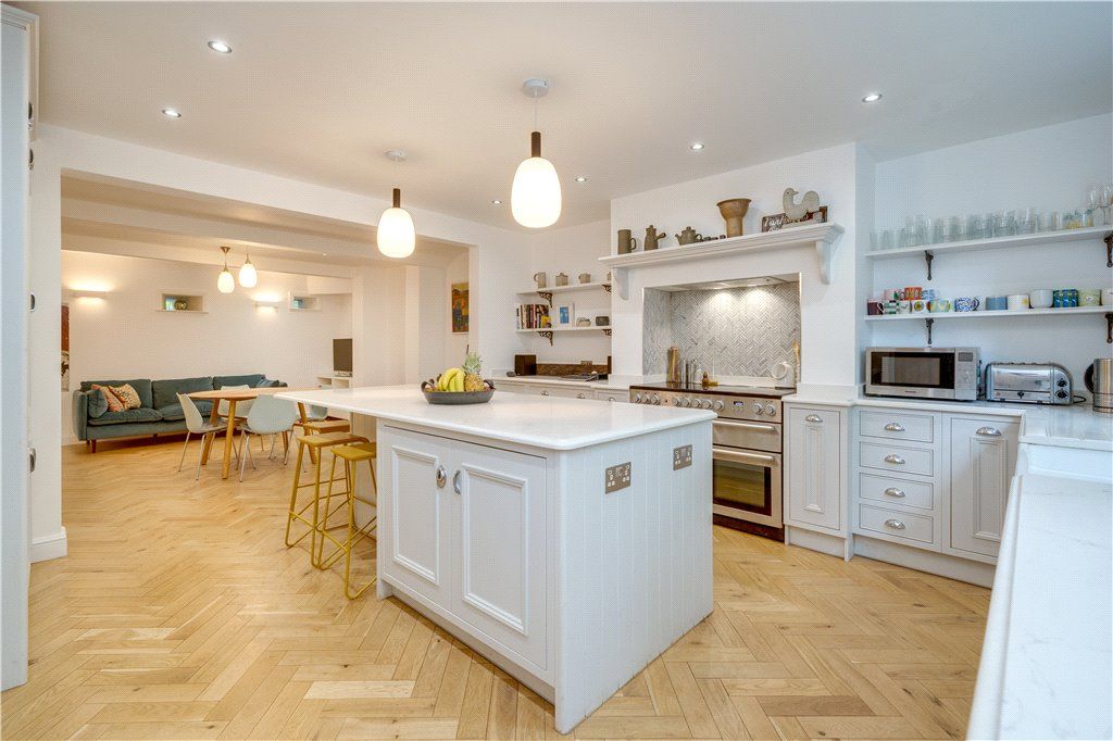 Property photo 2 of 23 Kitchen Diner