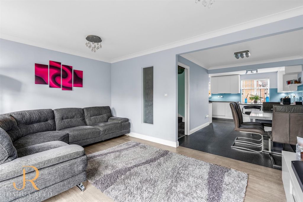 Property photo 2 of 29 Internal-22.Jpg