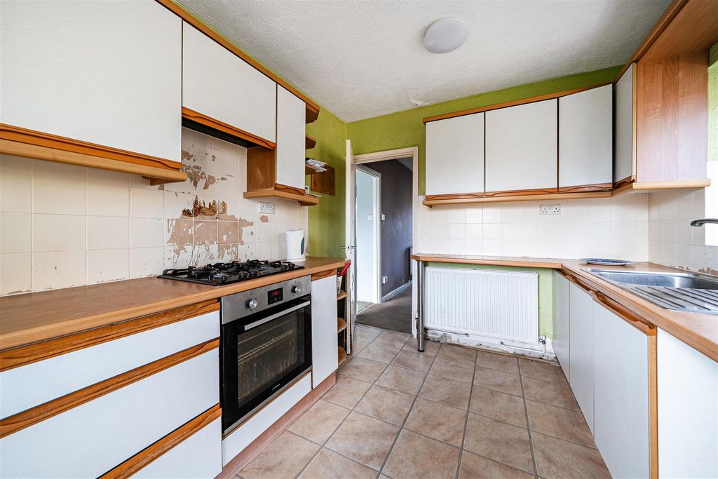 Property photo 3 of 20 1387300-7-693c673418042.Jpg