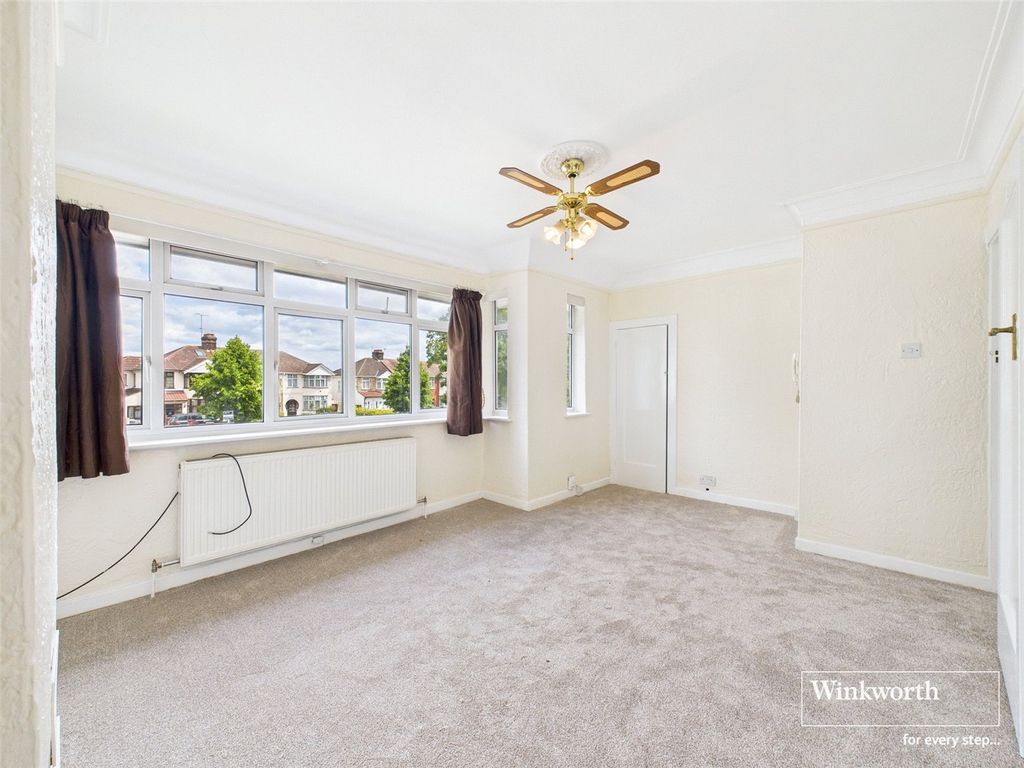 Property photo 2 of 8 Reception Room