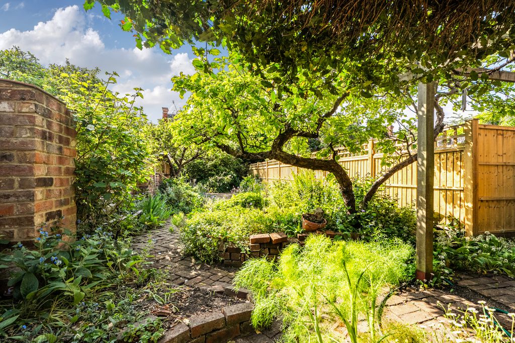 Property photo 3 of 20 Picture No. 43