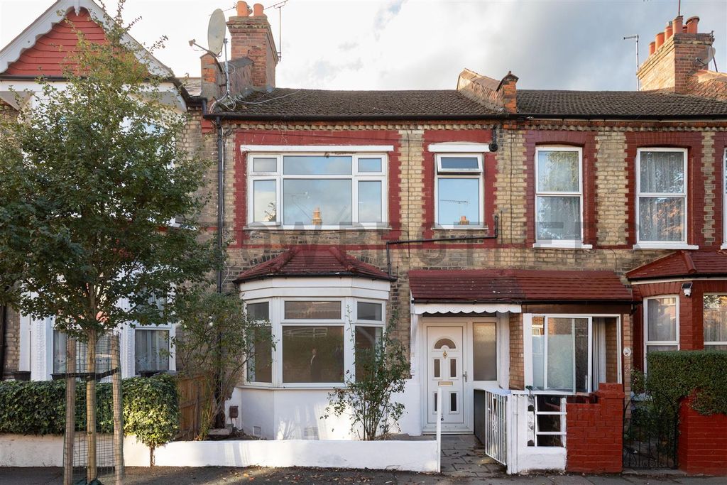 Property photo 1 of 11