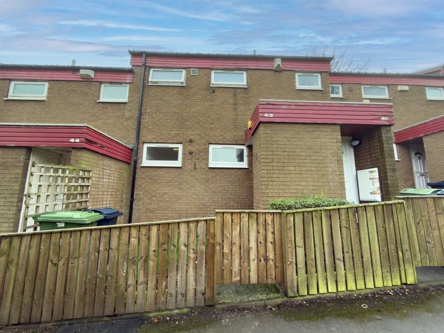 Property photo 1 of 8