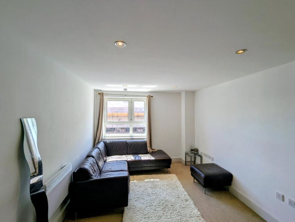 Property photo 3 of 11 Drawing Room