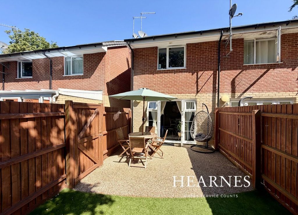 Property photo 1 of 24