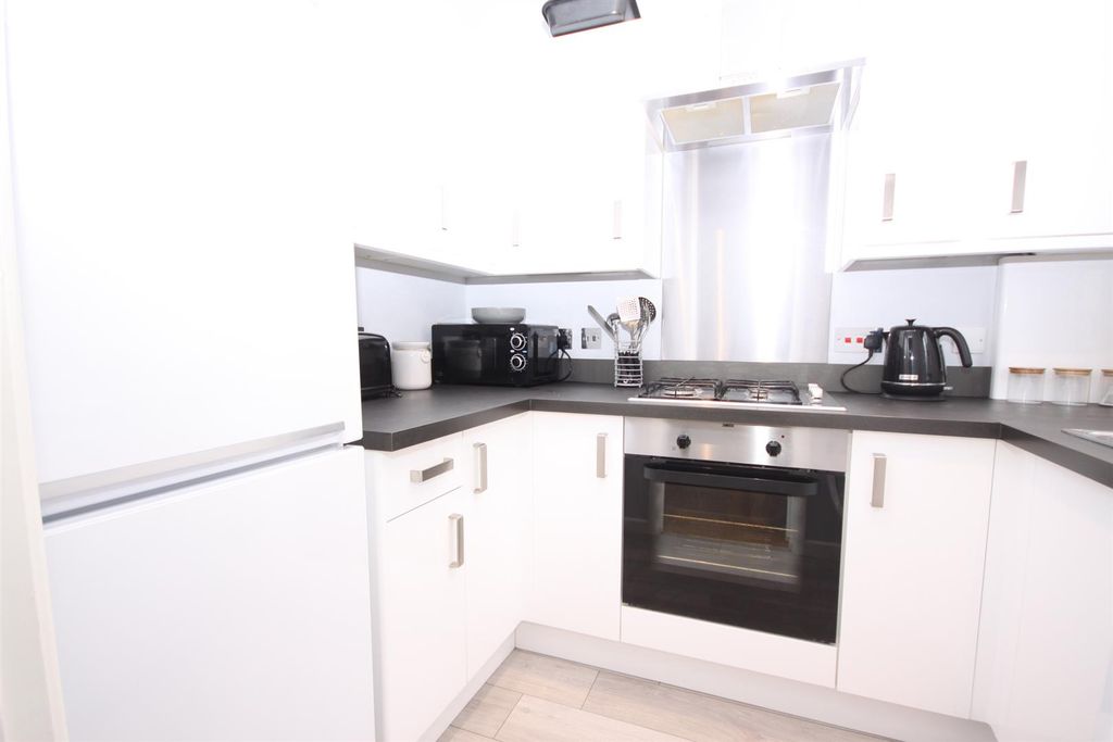 Property photo 3 of 14 Img_4066.Jpg