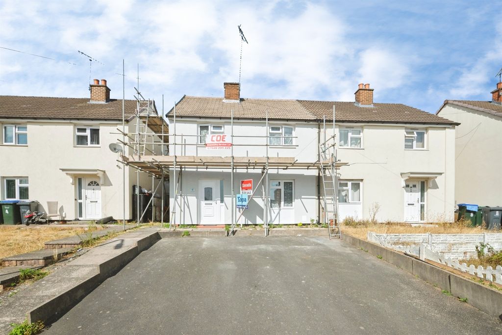 Property photo 1 of 12