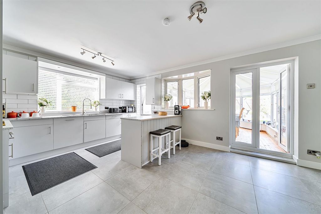 Property photo 3 of 18 1527796 (10).Jpg