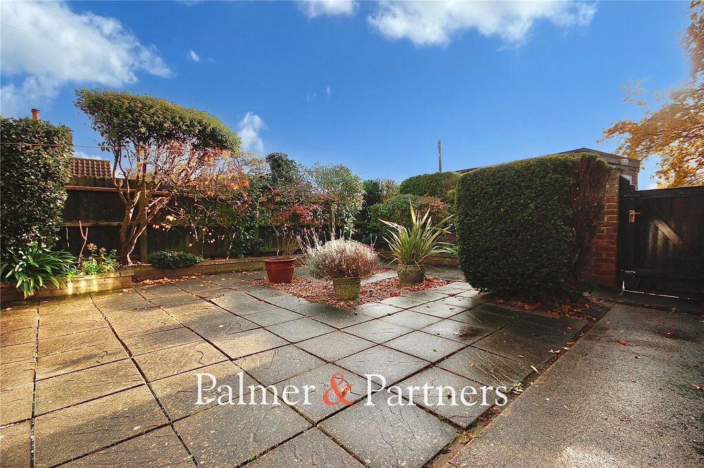Property photo 2 of 22 Picture No. 31