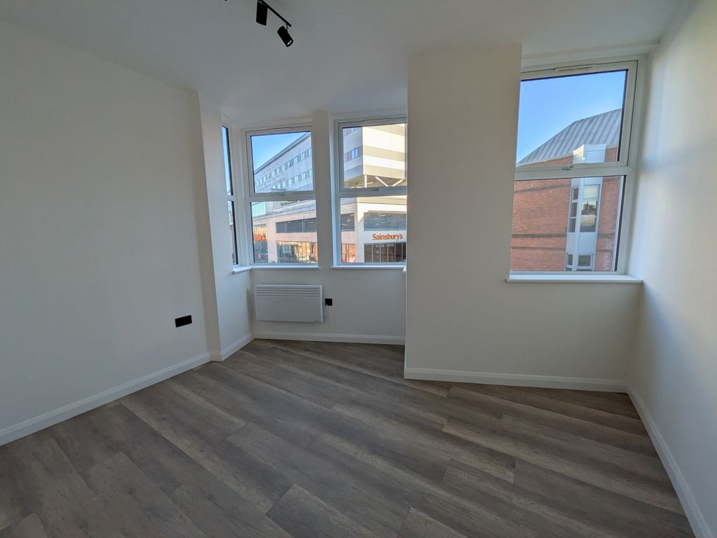 Property photo 2 of 5 Image