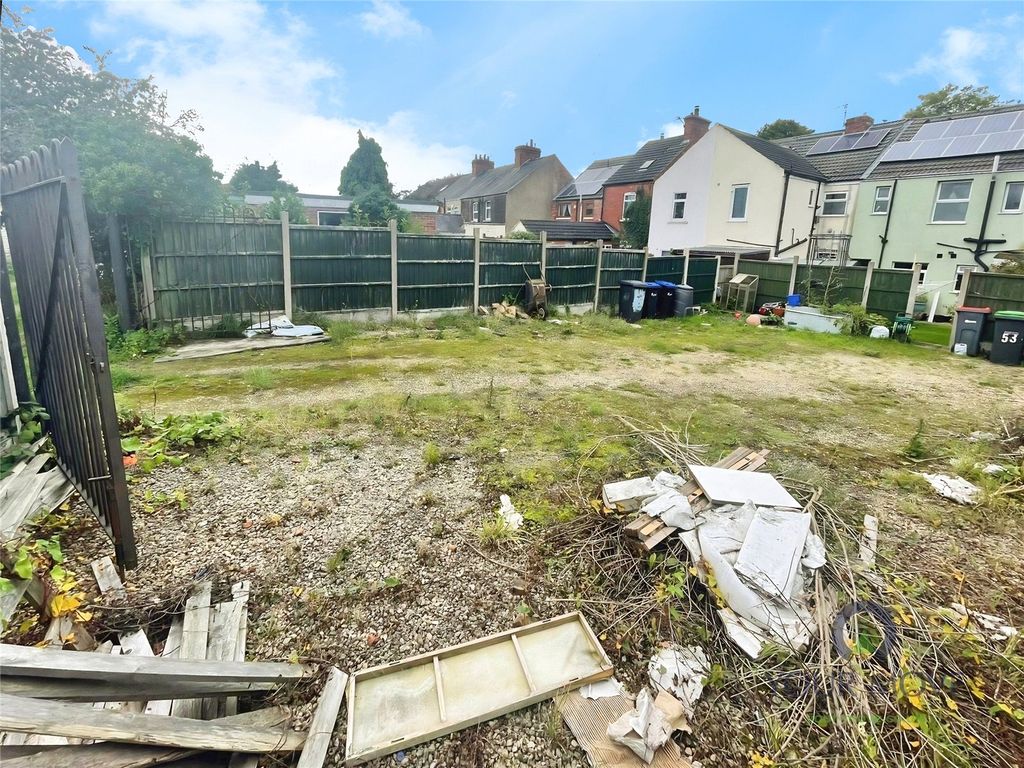 Property photo 2 of 4 Outside