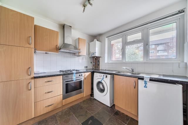 Property photo 2 of 12 Kitchen