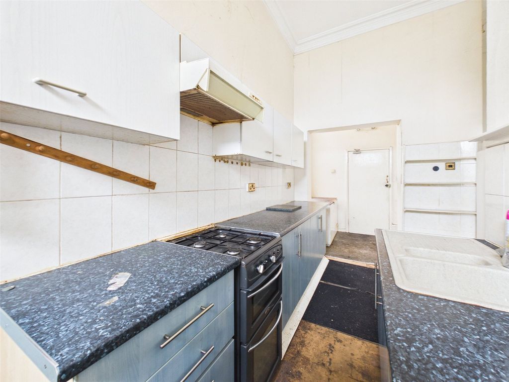 Property photo 3 of 9 Picture No. 23