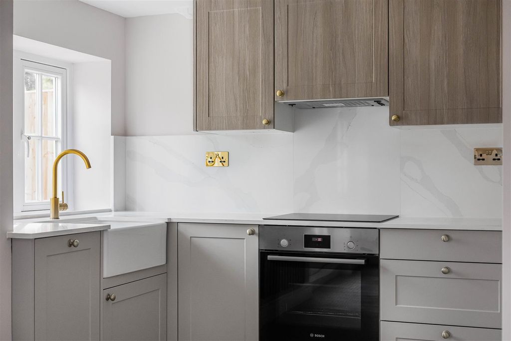 Property photo 2 of 10 1_66316.Jpg