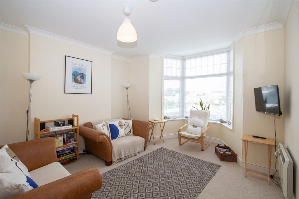 Property photo 2 of 14 2 - Lounge 1.Jpg