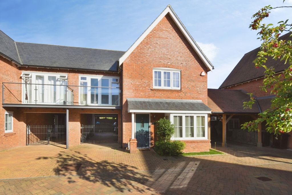 Property photo 1 of 16 Pbox-Img.Jpg