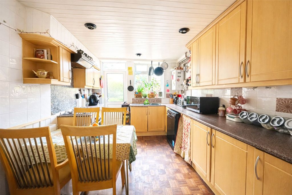 Property photo 3 of 13 Picture 3