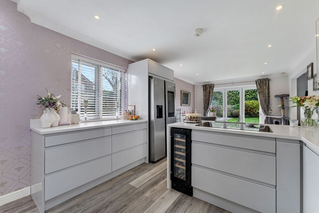 Additional image 13 of 5 bed detached house for saleBell Farm Court, Macclesfield SK10