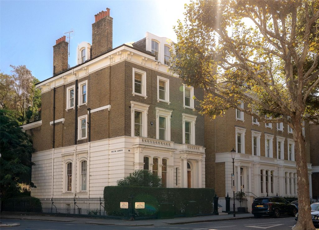 Property photo 1 of 7 Exterior