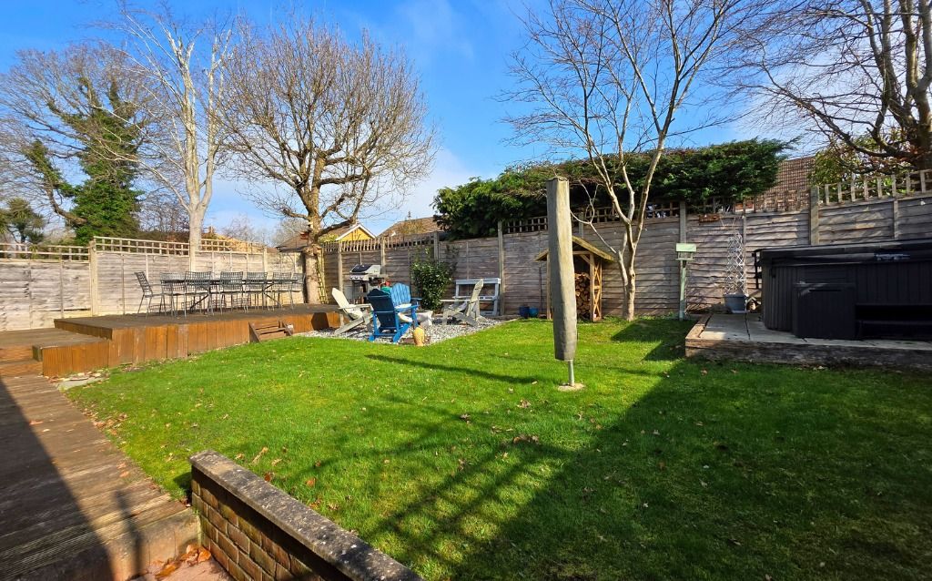 Additional image 22 of 4 bed detached house for saleDukes Wood, Crowthorne, Berkshire RG45