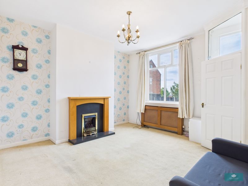 Property photo 3 of 11 Photo 8