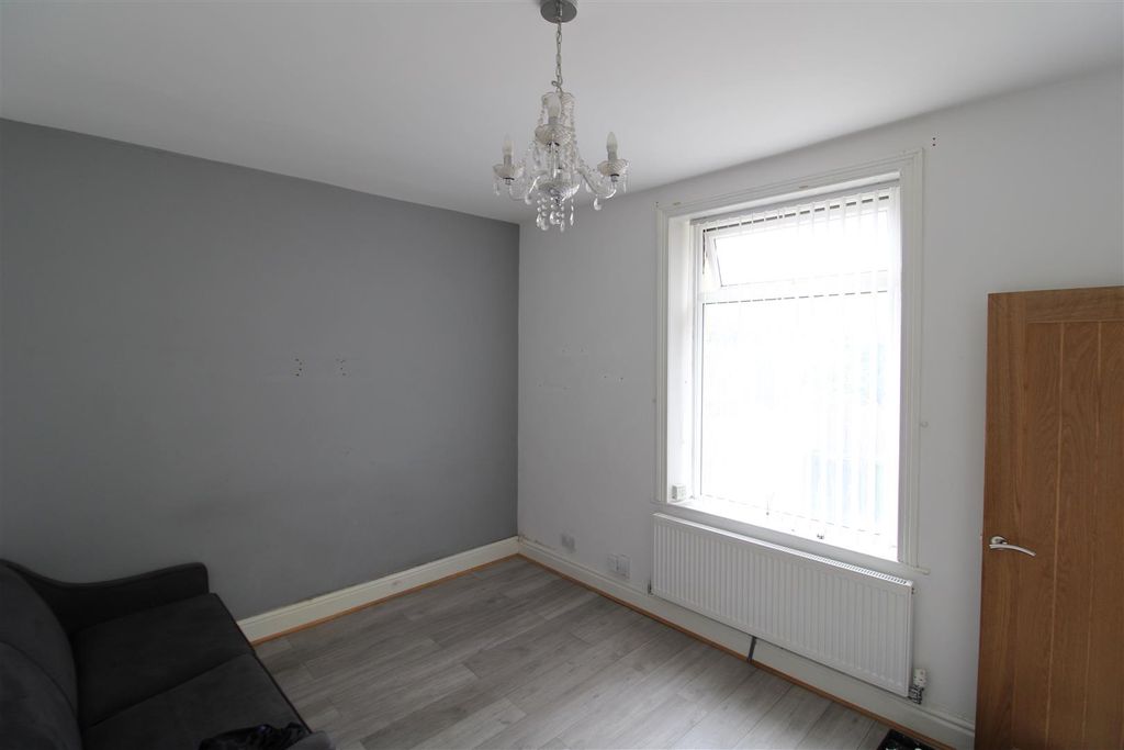 Property photo 3 of 11 Img_4063.Jpg