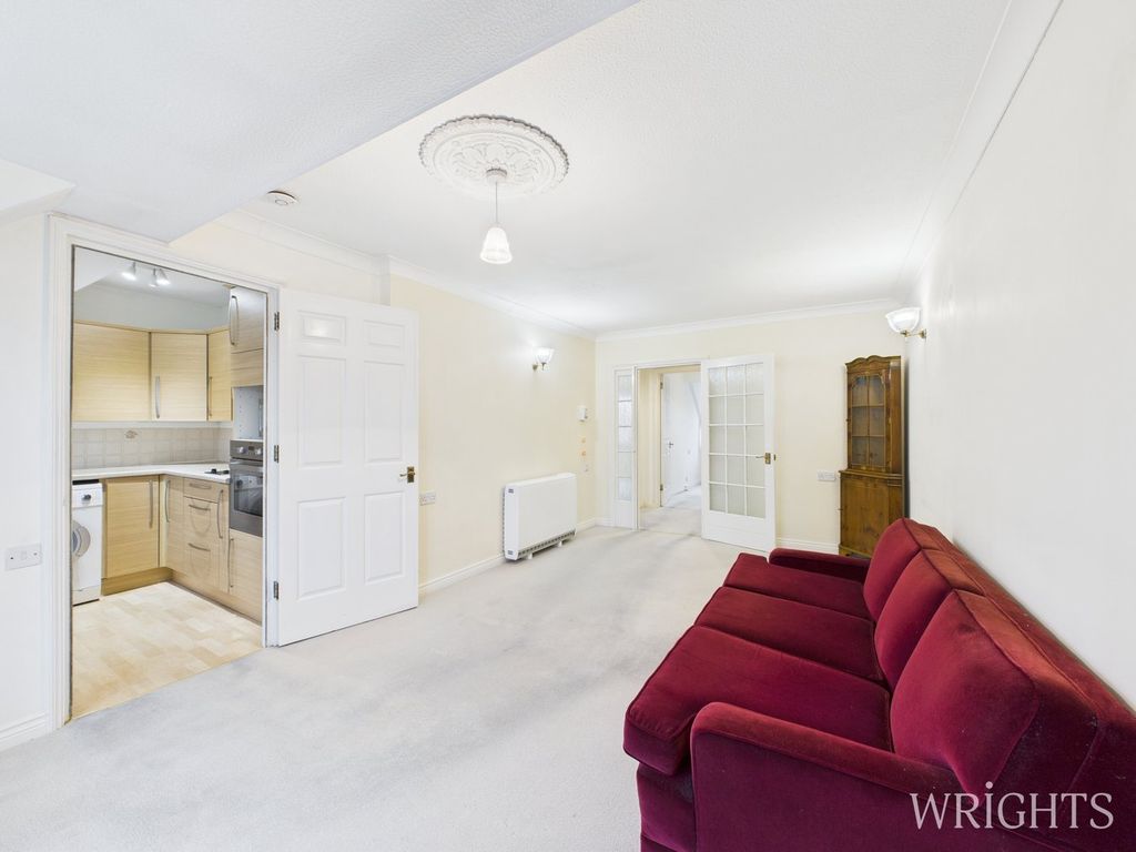 Property photo 3 of 18