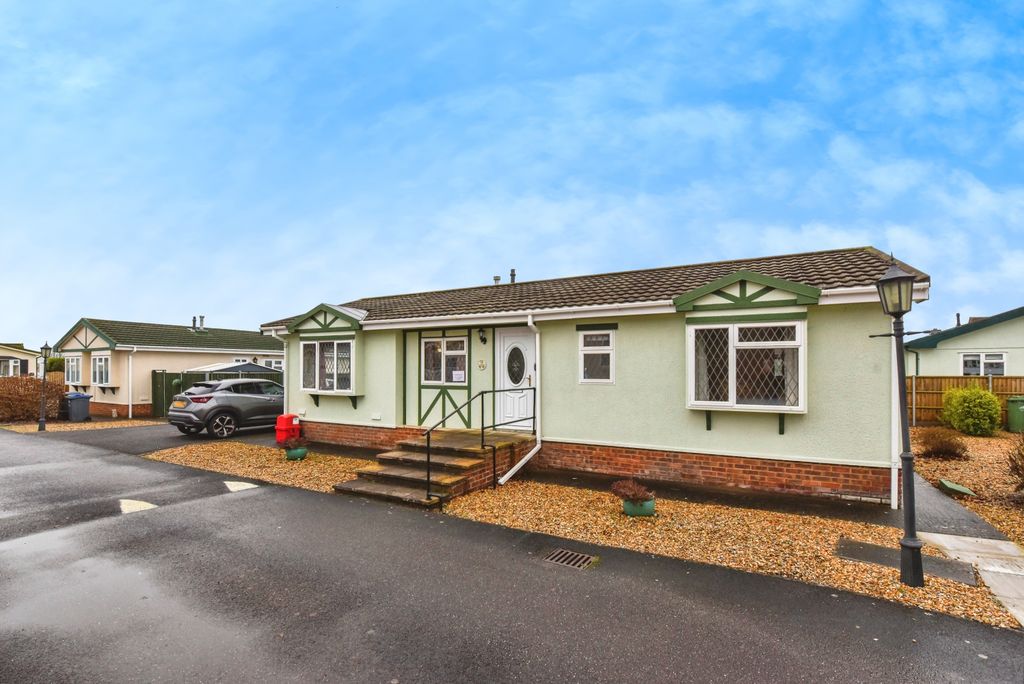 Property photo 3 of 20