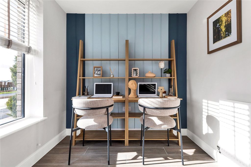 Property photo 3 of 16 Picture No. 02