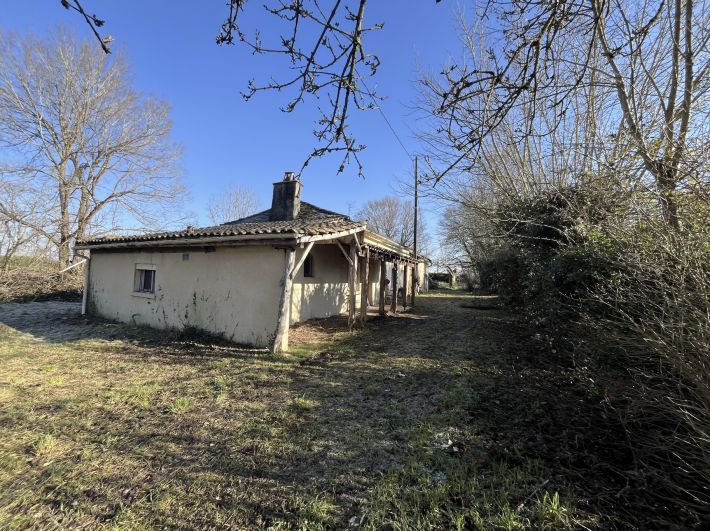 Property photo 2 of 8