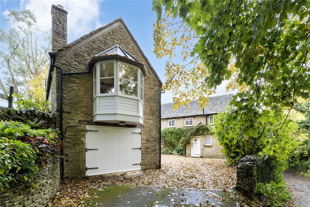 Property photo 2 of 26 Picture No. 03