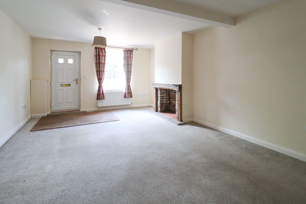 Property photo 3 of 11 4388145