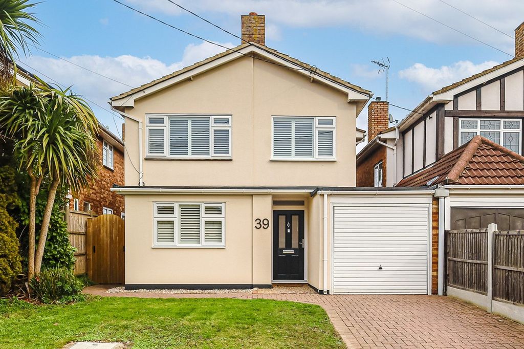 Property photo 1 of 26