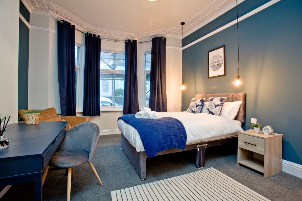 Property photo 1 of 9 Room 1_6